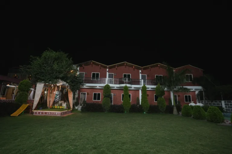 Lawn at Kunj Resort, Indore