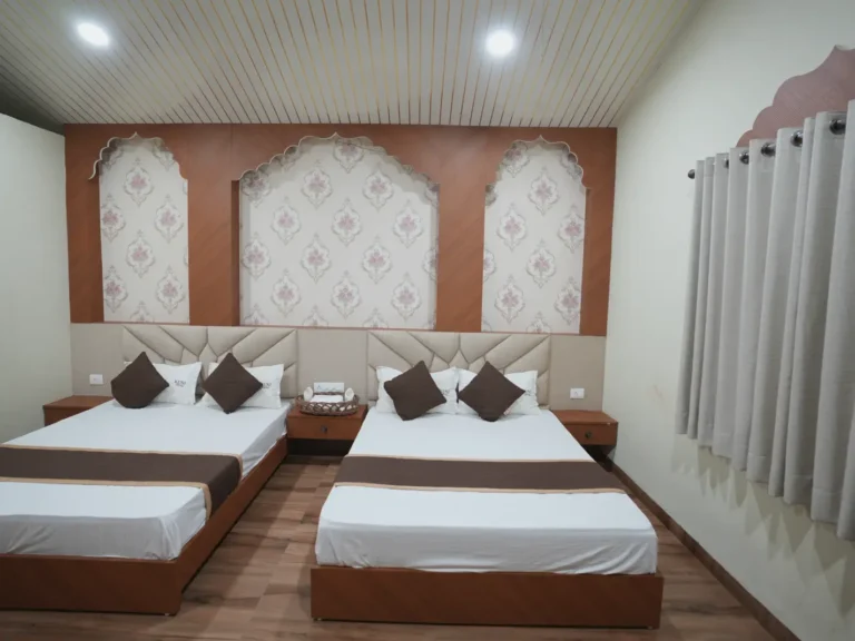 Maharaja at Kunj Resort, Indore