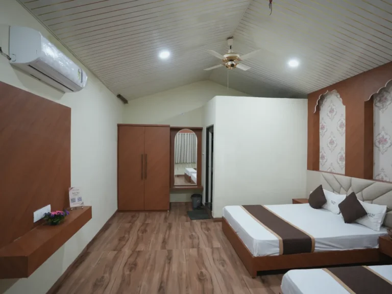 Maharaja at Kunj Resort, Indore